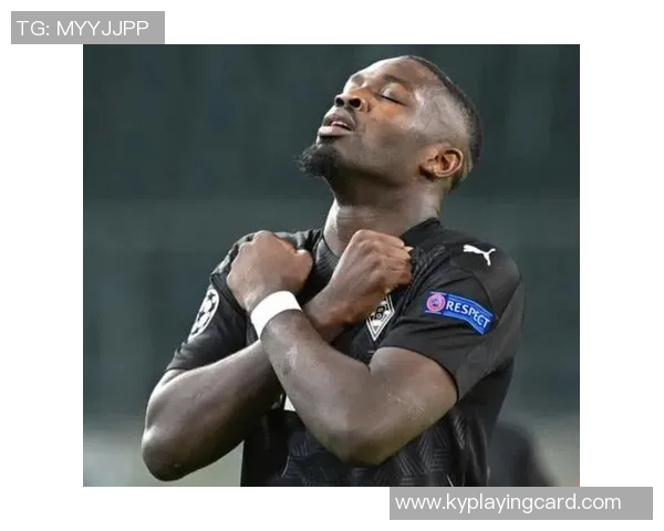 图拉姆分享对两个儿子的期望与成长之路强调脚踏实地的重要性