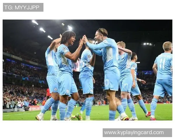 本周欧冠最佳阵容揭晓奥斯梅恩梅里诺福登丹伯恩领衔出战