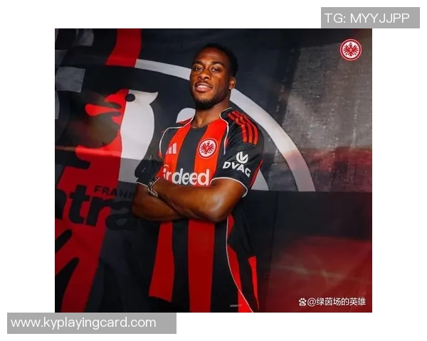 法兰克福成功签下卡利穆恩多完成租借交易并附带买断选项