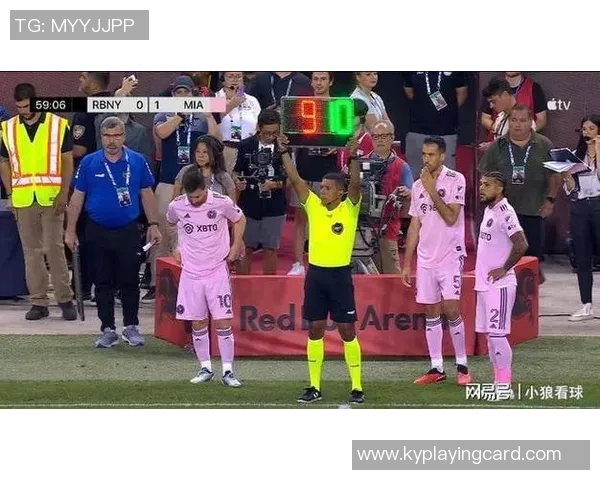 德保罗社媒关注雷吉隆罗马诺透露其将加盟迈阿密国际