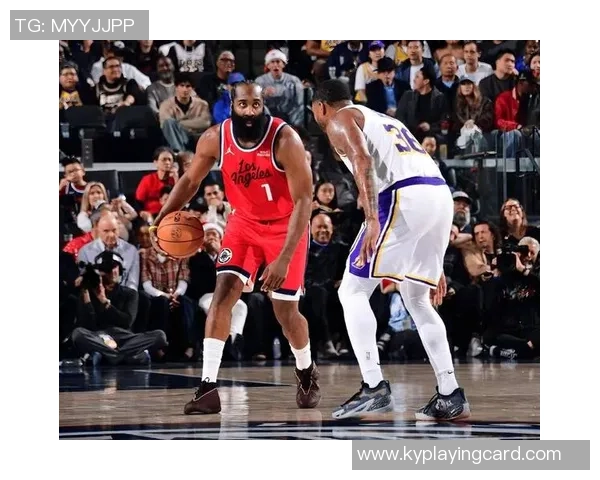 帕金斯揭秘詹姆斯对哈登的影响与竞争态度的背后故事